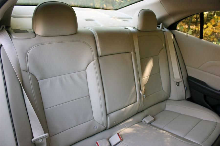  Chevrolet Malibu 2014 года  (фото 23 из 50)